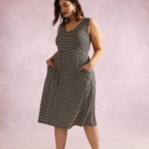 NWOT - Addition Elle Fit and Flare Sleeveless Midi Dress - 1X - Printed